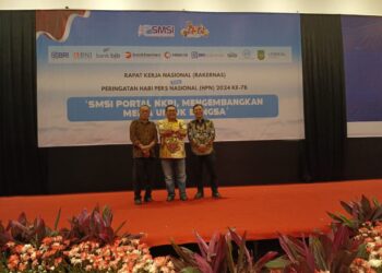 Negara ini sedang tidak baik-baik saja. Negara ini sakit karena persnya sakit.