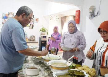 Perkuat Silahturahmi, Dinas Kominfo Santik Sulteng Gelar Halal BI Halal.