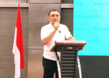 Gubernur Resmi Melauching Mortar Instan Dan Bata Ringan Serta Peningkatan Keterampilan Tenaga Terampil Pertukangan
