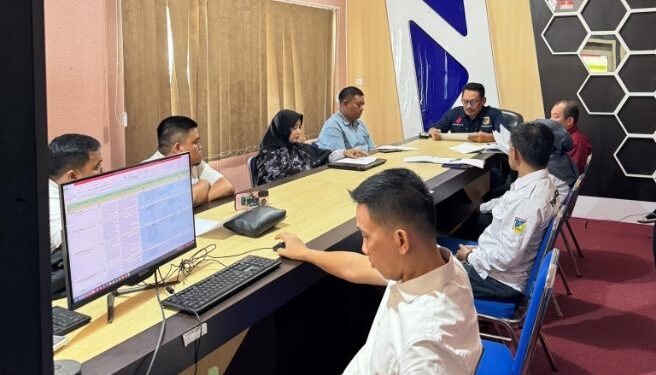 Diskominfosantik Menggelar Desk Evaluasi Statistik Sektoral dan Metadata Lingkup Pemprov. Sulteng